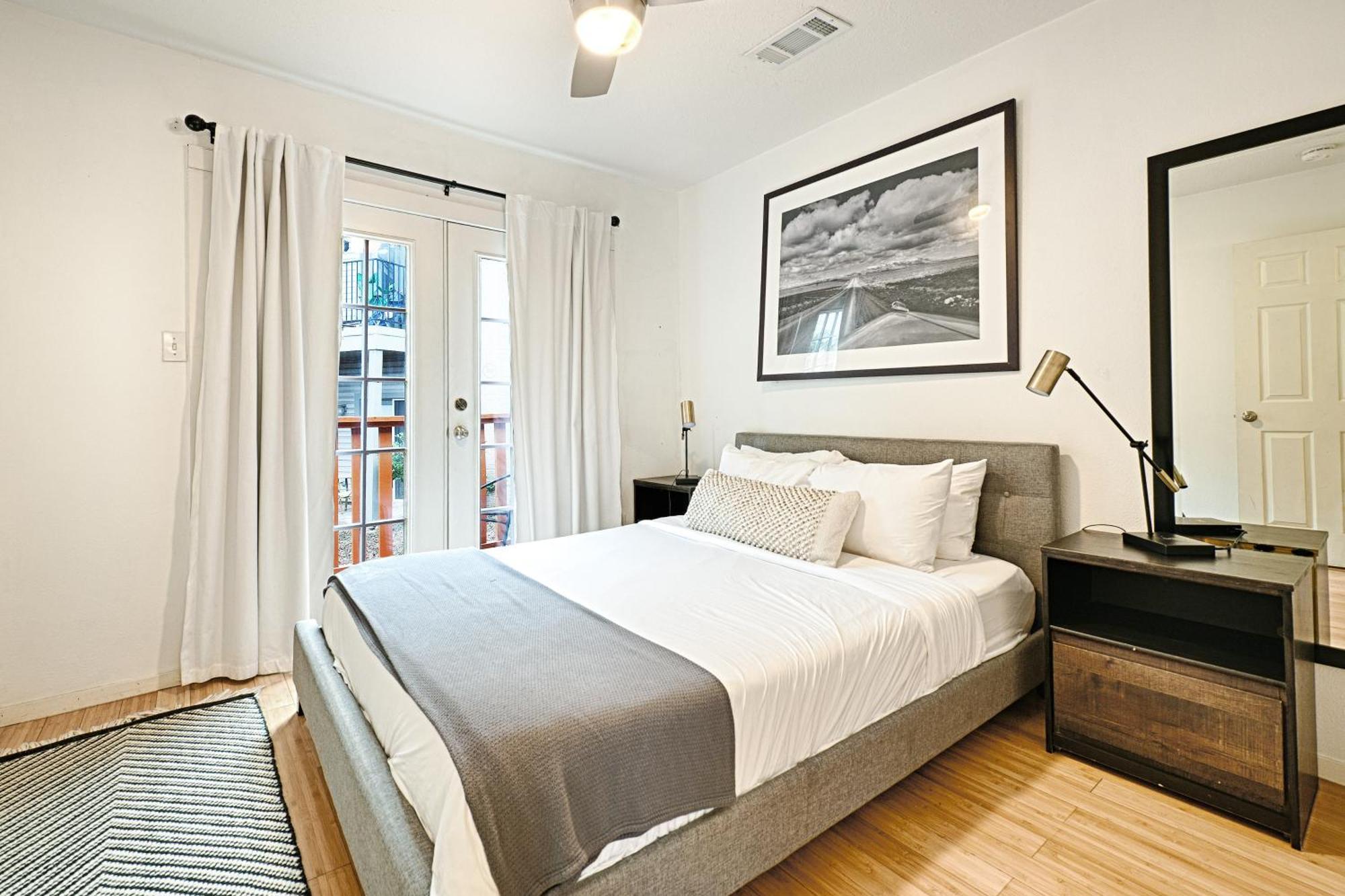 Heart Of Austin Hideaway Hotel Екстериор снимка